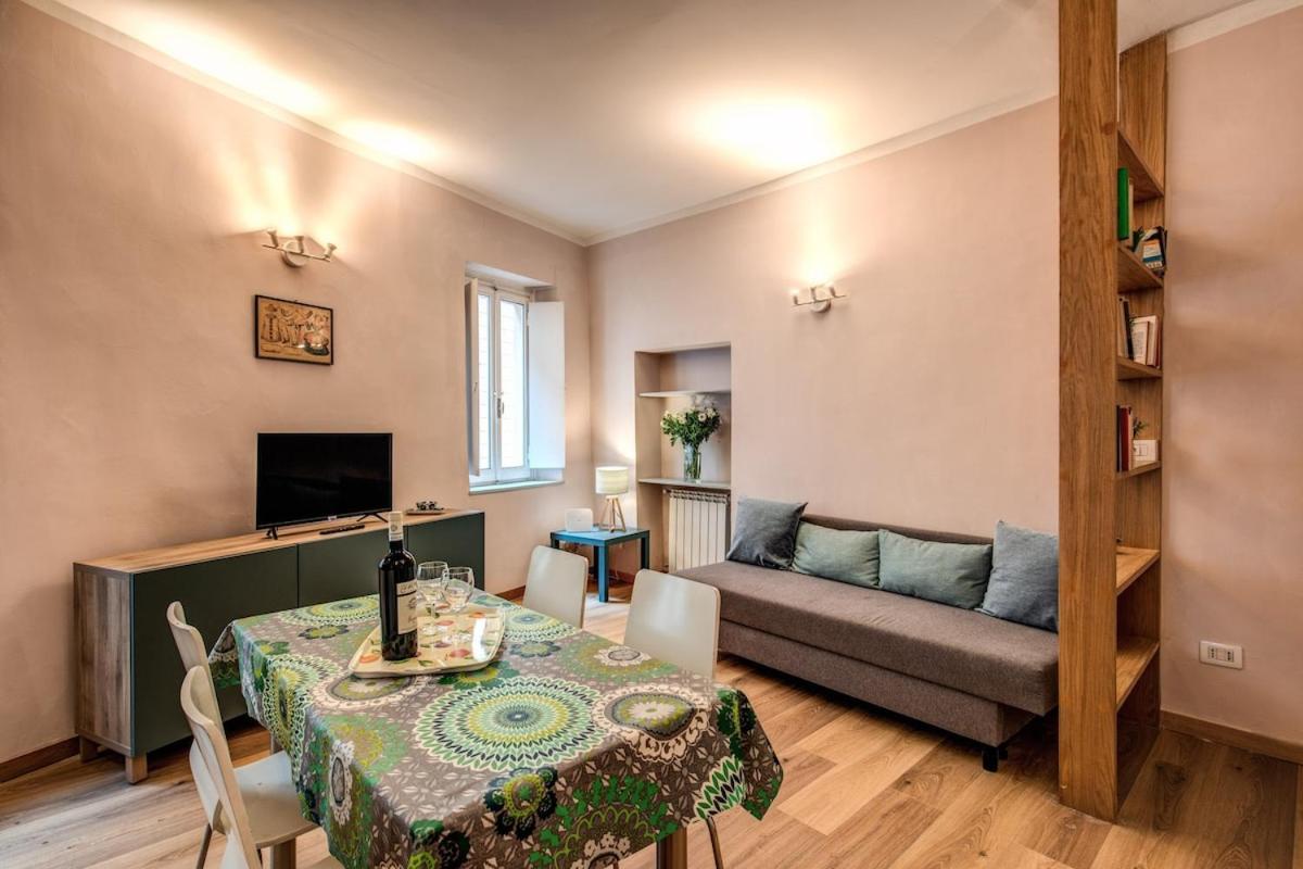 Apartment Cappellari Campo Dei Fiori Int 2 Rom